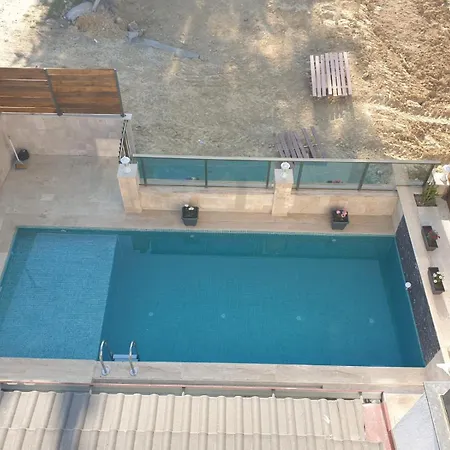 Ada Sun Kusadası